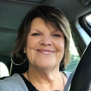 Meet your Posher, Sally